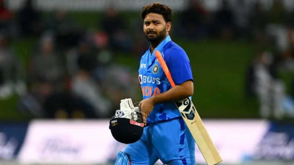 Gautam Gambhir, Ajit Agarkar Indirectly Slammed For Ignoring Rishabh Pant In ODIs